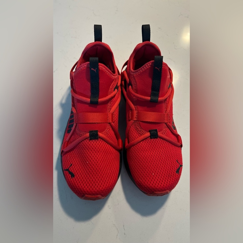 Puma Red women’s Mesh Sneakers with Black Details size 9